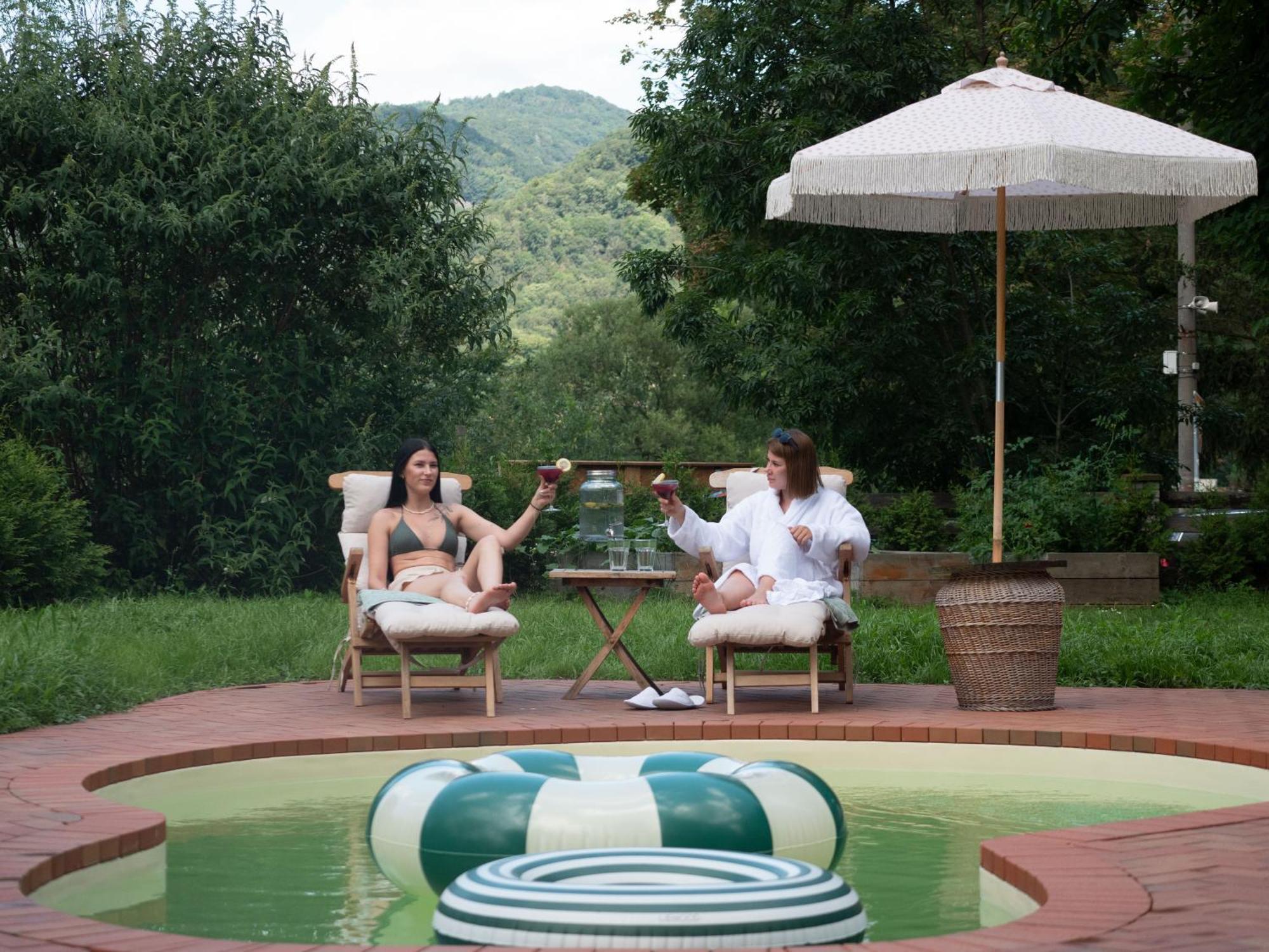 Sebuzinka Bed & Breakfast Ústí nad Labem Eksteriør bilde